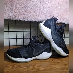 ✨️Nike✨️Nike PG 1 Paul George Basketball Shoes - 878627-001 - Men's US  10.5✨️